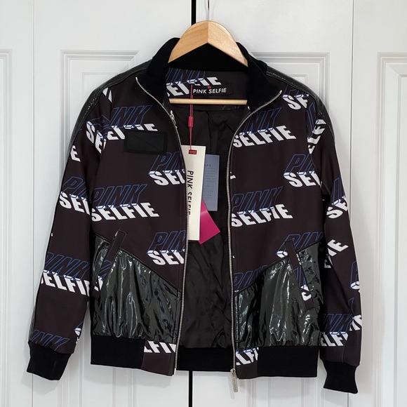 Pinkselfie logo bomber jacket